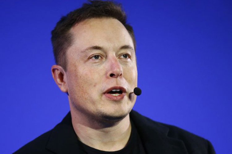 ایلان ماسک دستور حذف صفحات فیسبوک Tesla و SpaceX را داد