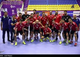 بازی های آسیایی 2018، جدال تیم هندبال چند ملیتی قطر و ایران برای صدرنشینی در گروه نخست