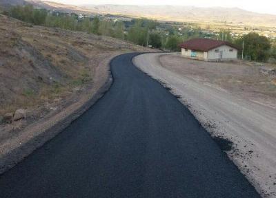 عملیات آسفالت ریزی مسیر دسترسی دربند هیر در اردبیل شروع شد