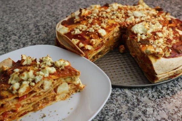 طرز تهیه پیتزا با نان ترتیلا طرز تهیه پیتزا با نان ترتیلا