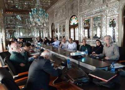 نشست تخصصی پایگاه های میراث جهانی قنات ایرانی و باغ ایرانی برگزار گردید