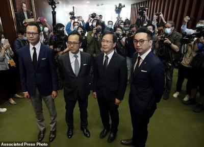 رد صلاحیت 4 قانونگذار دموکراسی خواه هنگ کنگی