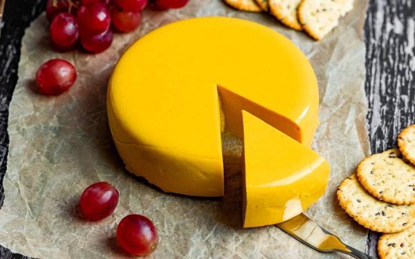 پنیر چدار چیست و چه کاربردی دارد