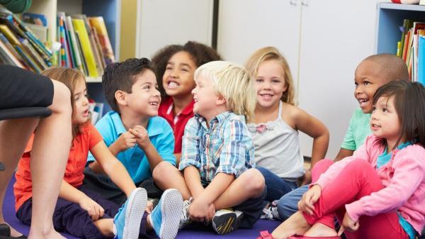 تجربه رشد زبانی بچه ها در شش سالگی