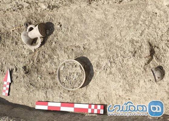 کشف یک ریتون اشکانی از جنس سفال در استان سمنان